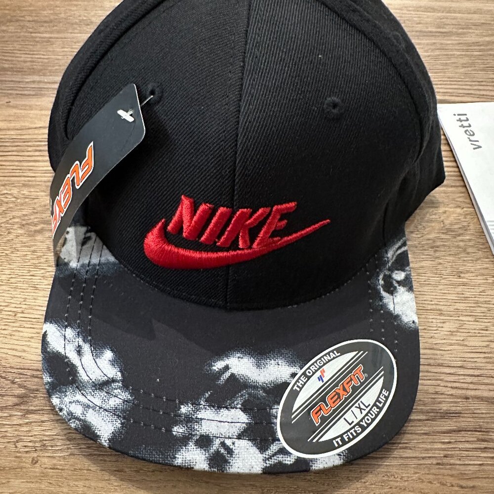 Nike Baseball Cap Camo Print  Hat Polyester Camouflage Graffiti Rare Vintage Cap